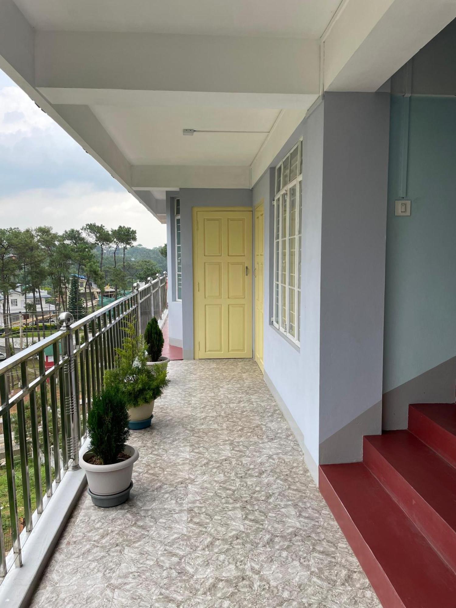 Keeon Private Room Top Shillong Exteriör bild
