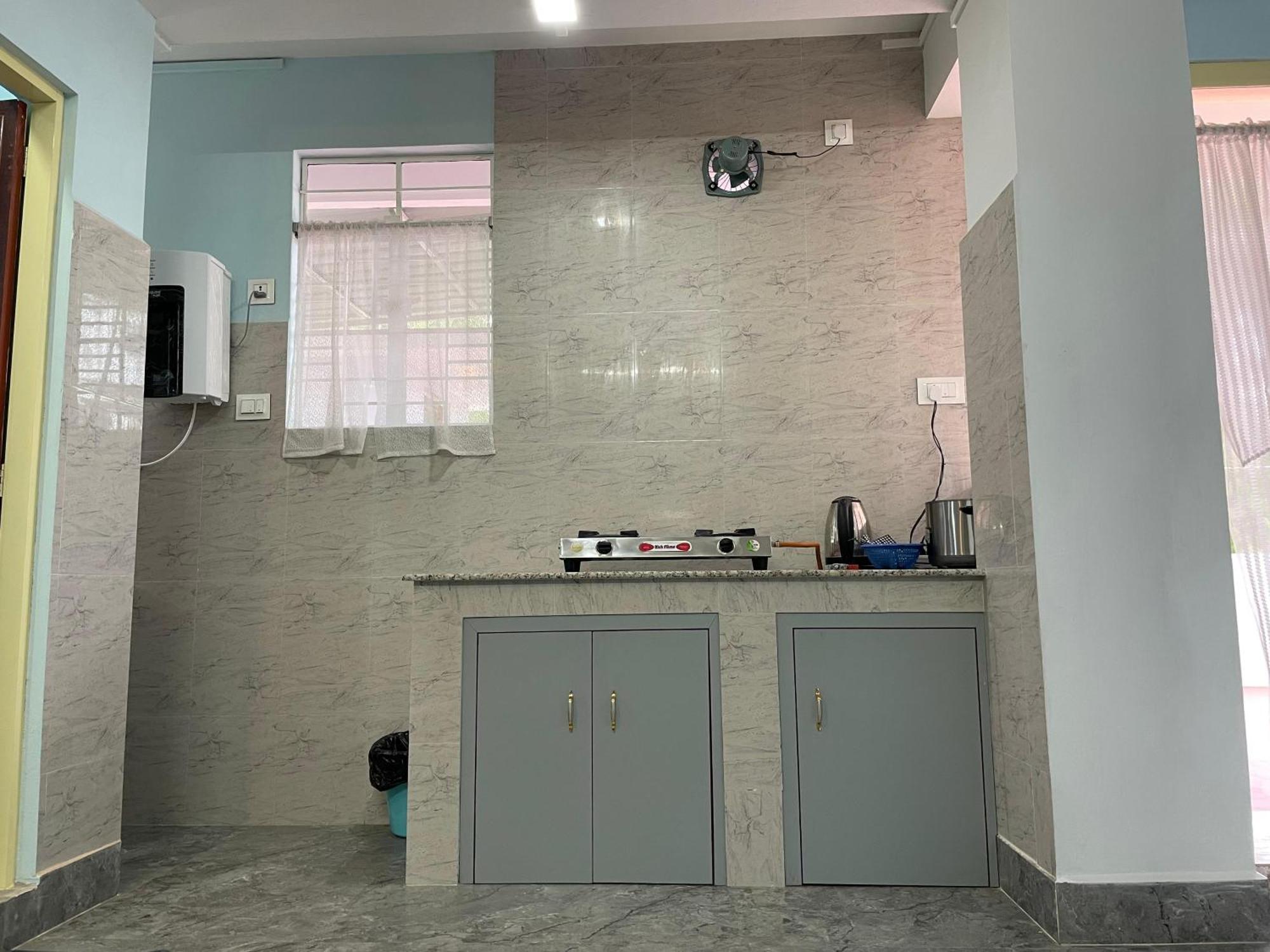 Keeon Private Room Top Shillong Exteriör bild